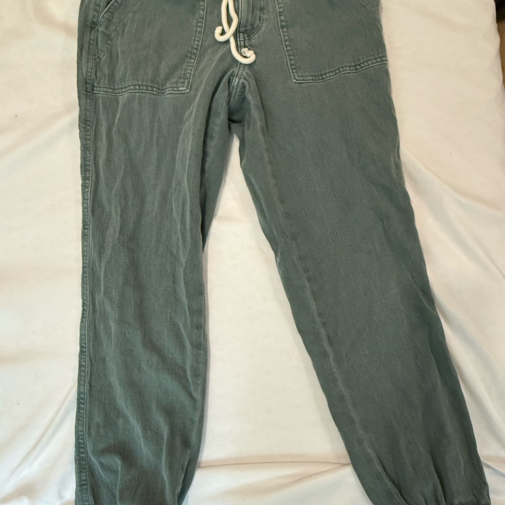 Women’s AE Joggers